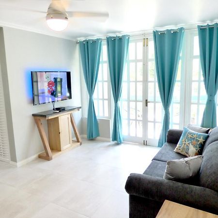 Beach One Bedroom Suite A22 奥乔里奥斯 外观 照片